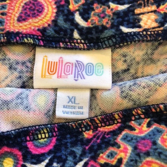 LulaRoe Skirt - Picture 4 of 4